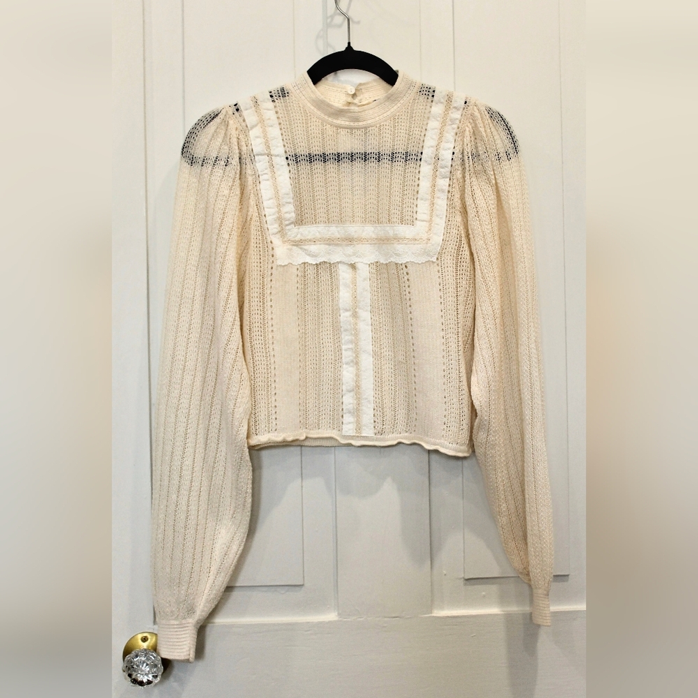 NWOT Zara Cream Lace Long Sleeve Top | Small